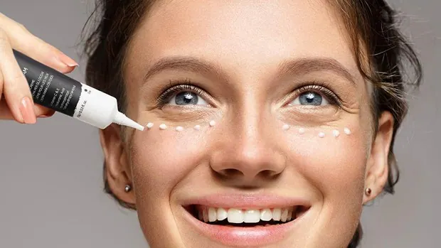La solución perfecta para tus ojeras y manchas en la piel